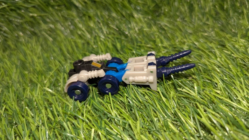 Сверло Transformers Cybertron Metroplex Mini-Con 2005 - Изображение 3 из 4