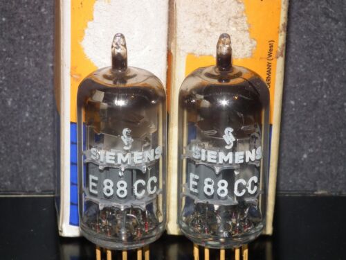 Siemens & Halske E88CC 6922 Matched pair (Munich, BWB) Dual Stage Getter - Picture 4 of 19