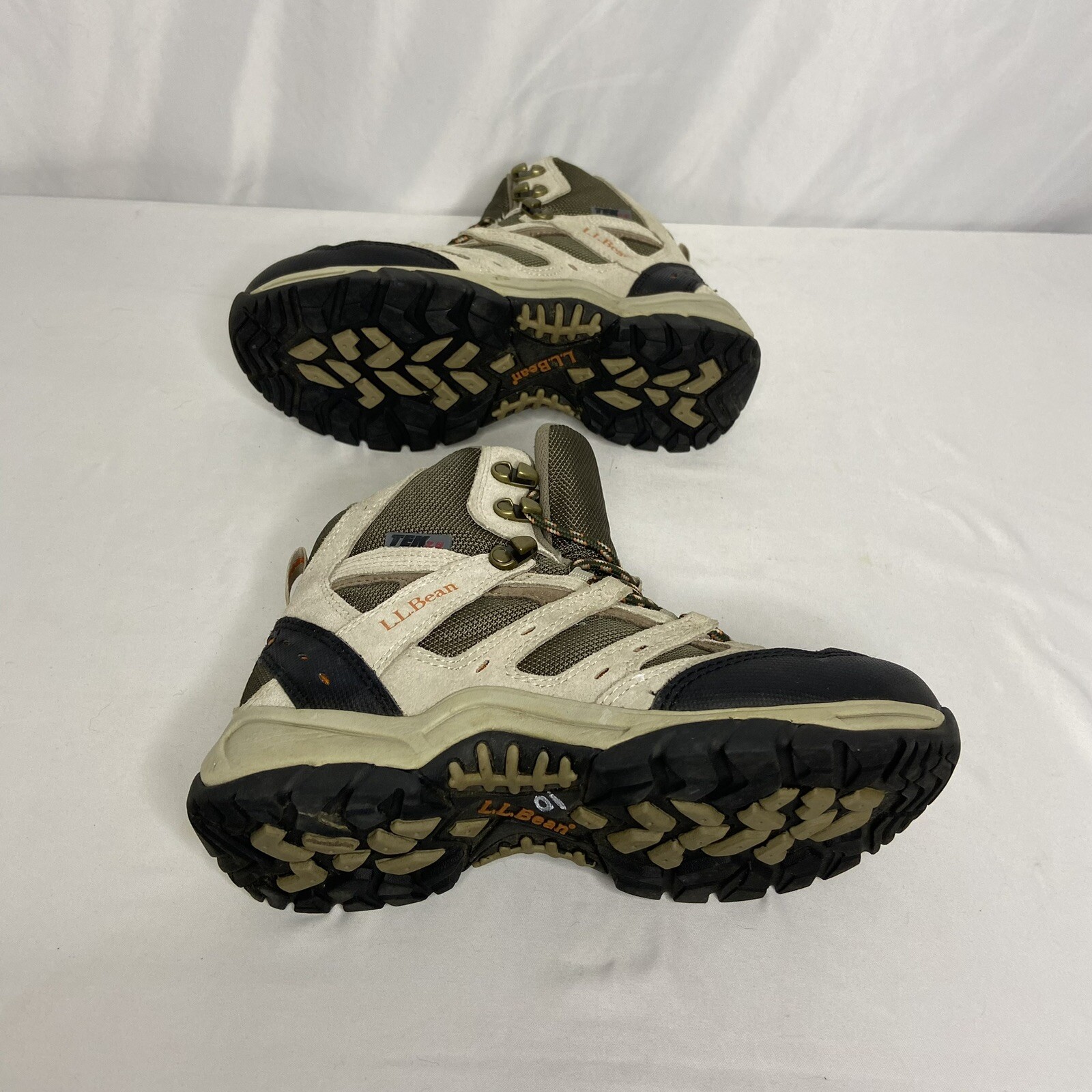 LL Bean Waterproof Drilex Women’s Size 7 M Tan Brown Hiking Boots