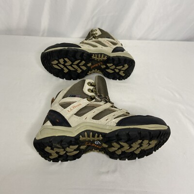LL Bean Waterproof Dri-lex Women display picture 3