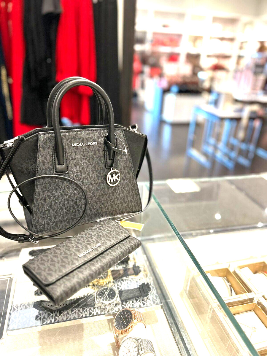 Michael Kors Avril Small Crossbody messenger Satchel Bag +Trifold