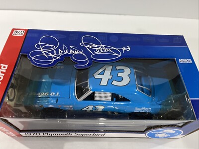 43 Richard Petty 1970 Plymouth Super Bird Auto World | eBay