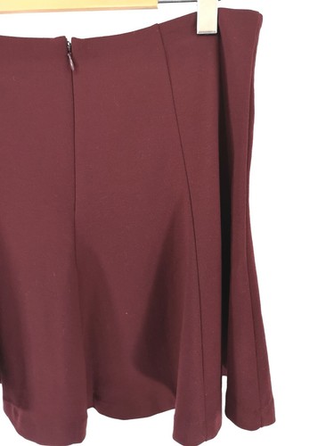 New Banana Republic Women's Skirt Size 8 Maroon Mini Flare Back Zip Hook Eye NWT - Picture 7 of 12