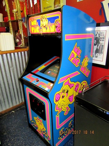 Arcade Machine Coin Operated Amusement Bally Midway Ms Pacman New Cabinet Ebay
