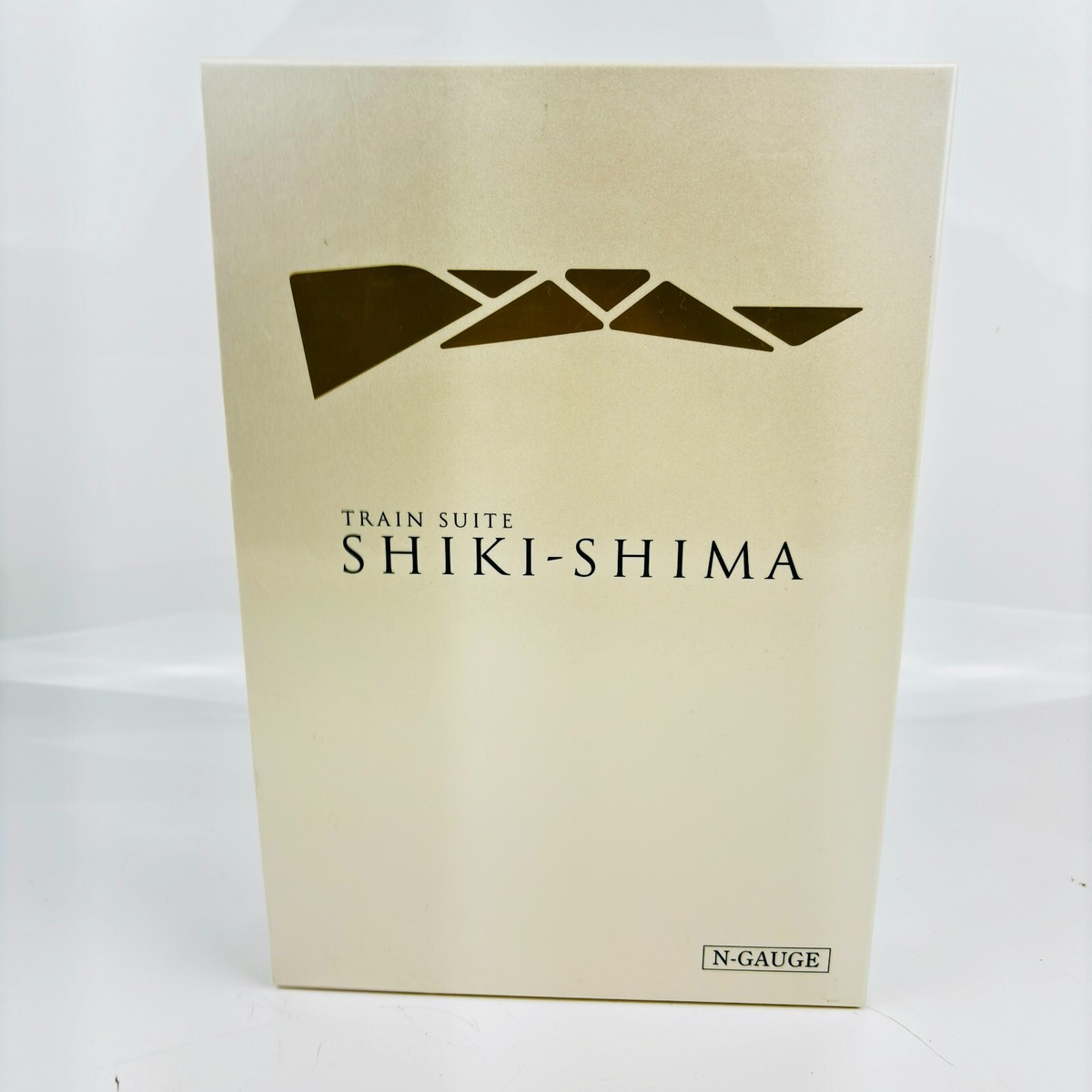 Kato TRAIN SUITE Shiki-Shima 10-Car Set N Scale Type E001 Limited