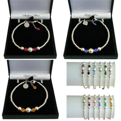 Personalisierte Armbänder mit Geburtssteinen, Gravur & Silberperlen, Geschenk verpackt
