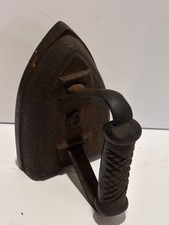 Antique Cast Iron Sad Iron #6 6” Tall 6lbs