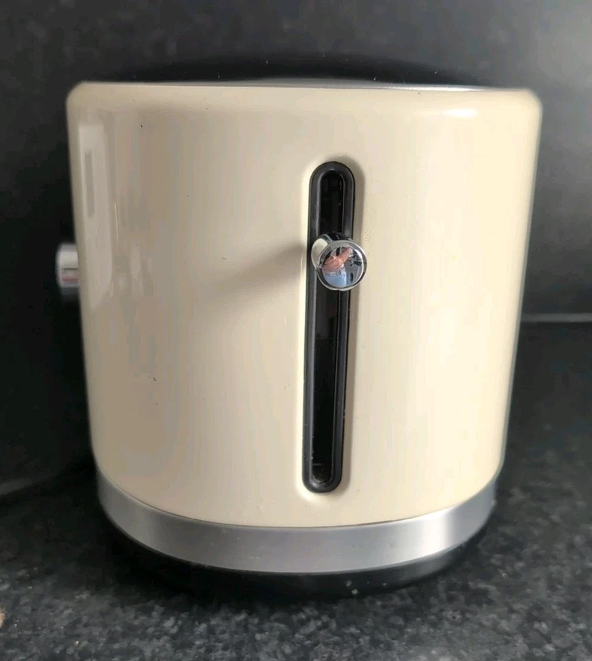 kitchen aid toaster 5kmt2116bac Spare Or Repair Cream 2 Slice Not Heating Up - Image 2 of 4