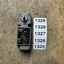 Cutler-Hammer E50SA Limit Switch SER A1 W/E50DL1 Operating Head USED