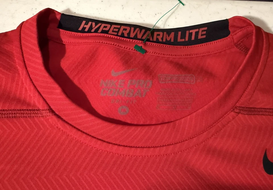 Pullover Nike Pro Combat Compresión Hipercálido Talla Mediana (M) Foto 4 de 4