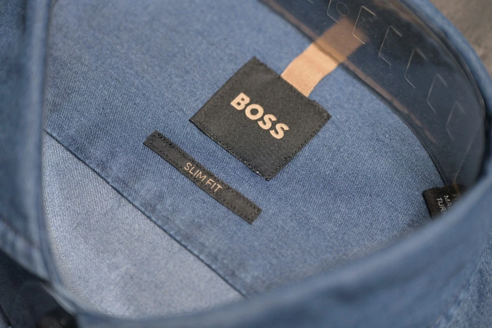 Hugo Boss $278 Men's Hays Spread Slim Fit 100% Cotton Denim Dress Shirt 42 16.5 - Image 3 of 4
