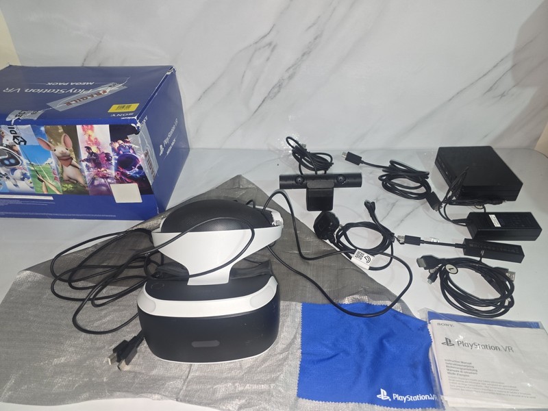 Sony PlayStation PS4 VR Headset Mega Pack Bundle
