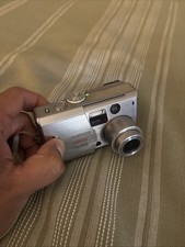 Olympus CAMEDIA C-60 Zoom 6.1MP Digital Camera Silver WORKING 