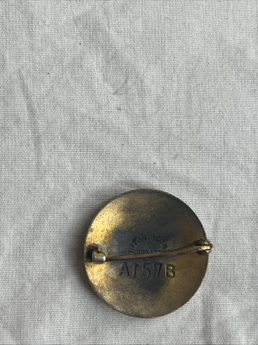 Vintage American Red Cross Volunteer Pin Tiffany &Co A157B (O2) - Picture 3 of 3