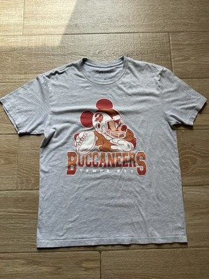 TAMPA BAY BUCCANEERS MICKEY AT QUARTERBACK DISNEY VINTAGE FOOTBALL T-SHIRT