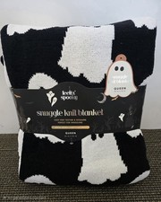 Manta Queen Envogue Ghost Tejida Blanco y Negro NUEVA ~ Tejida Acurrucada 90" x 90"