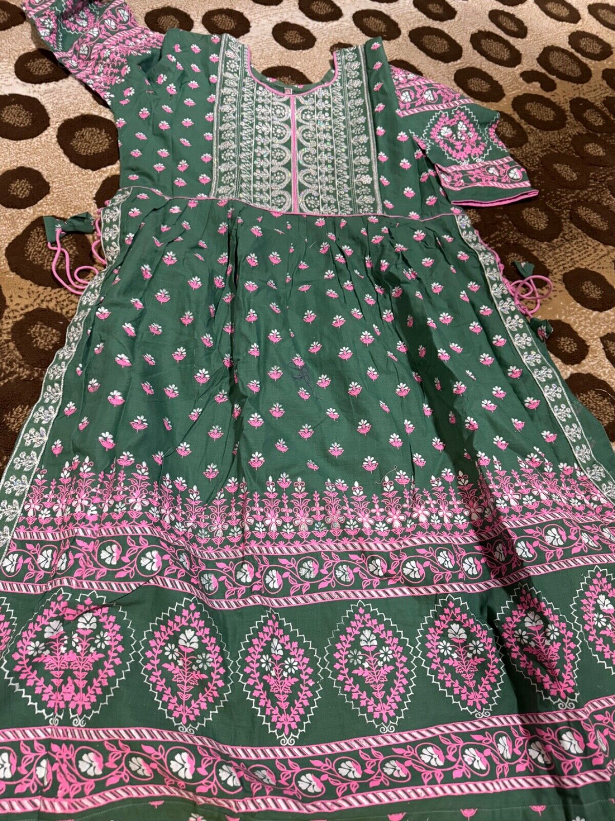 Picture 1 of 4