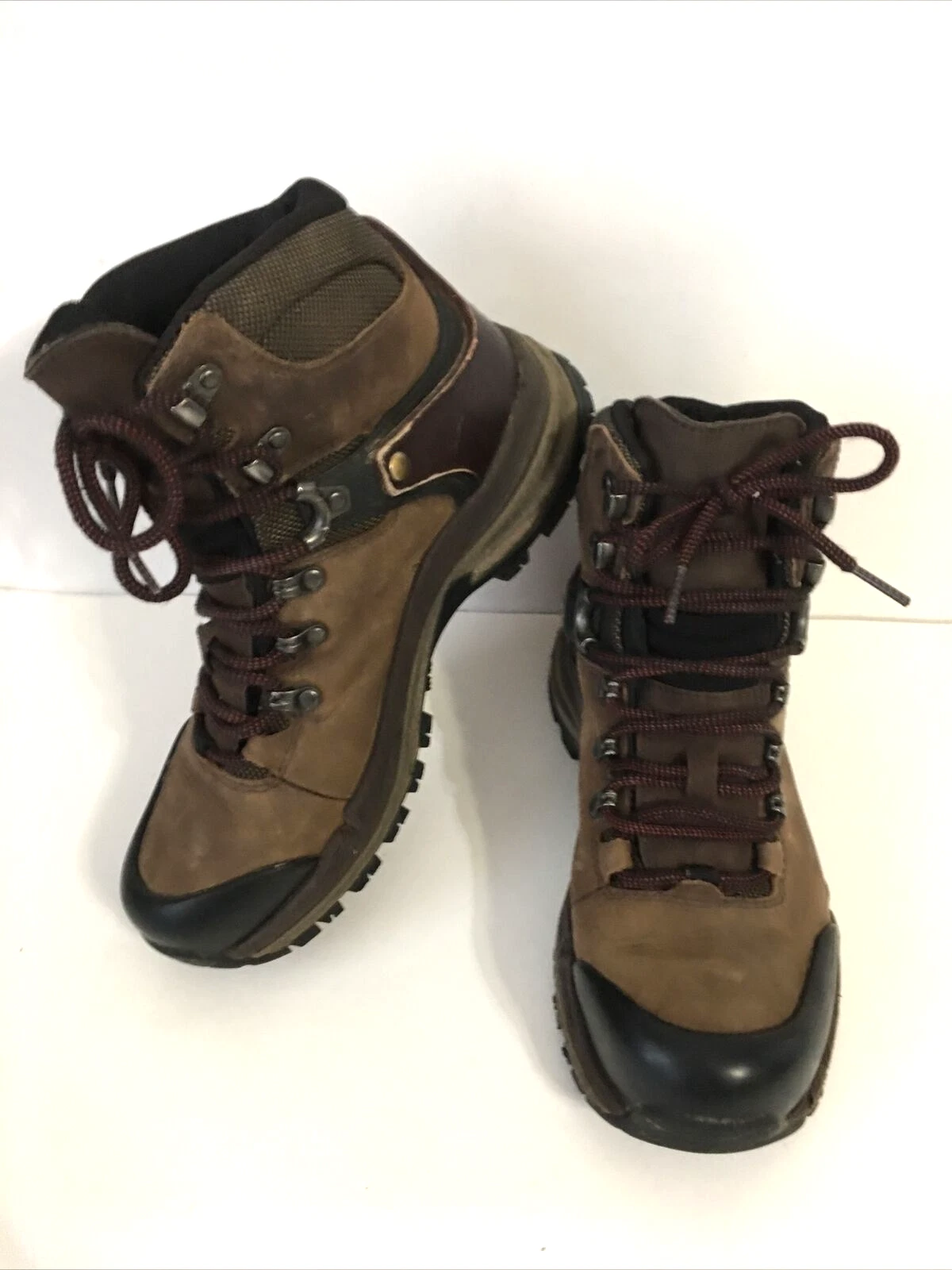 MERRELL CLAY Hiking Trail Shoes Boots Women Size 8 Brown J32084