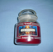 Yankee Candle Home for the Holidays 14.5 oz. Jar with lid single wick