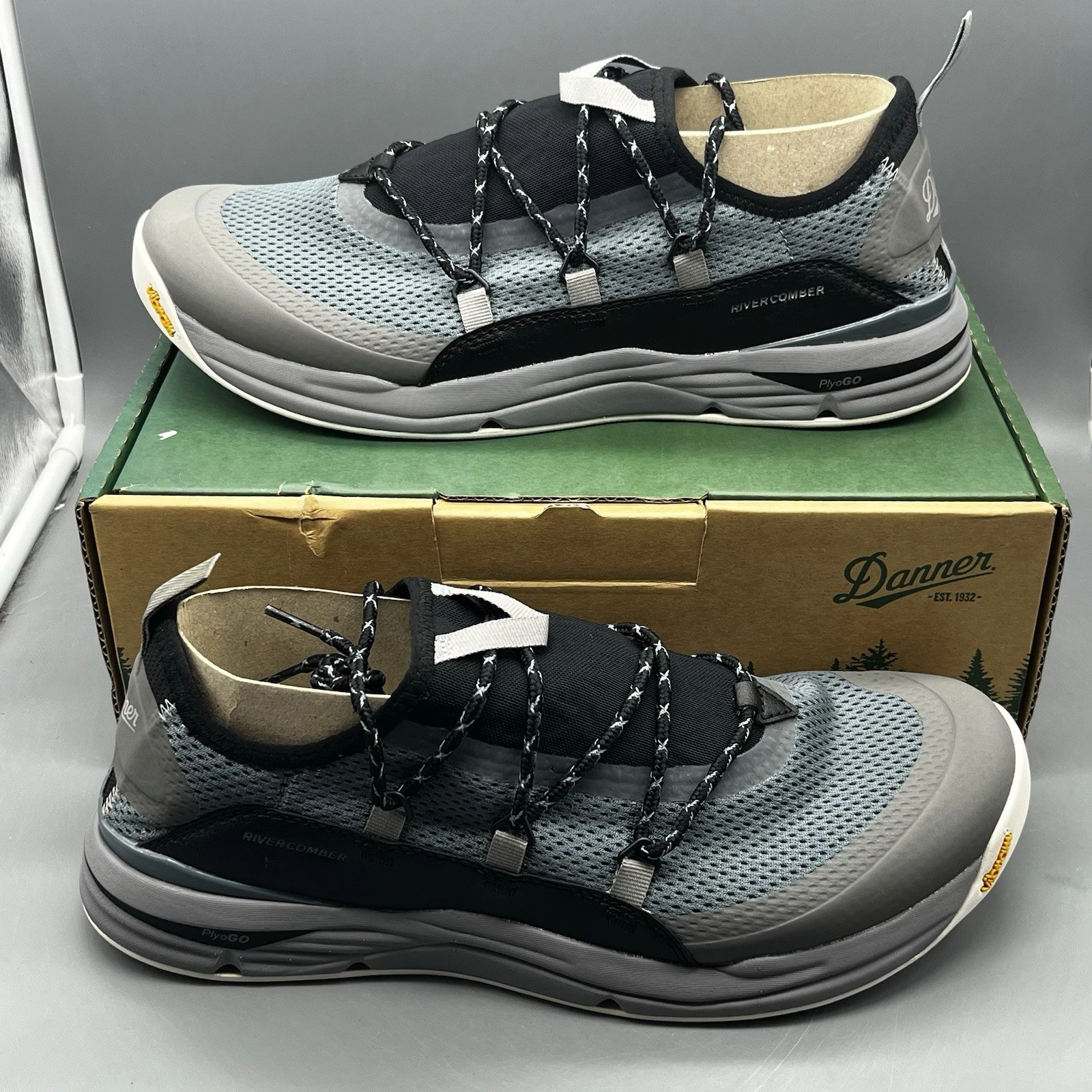 Danner Rivercomber 3” Men’s 11.5 2E Wide Water Shoes Goblin Blue/Charcoal 63300
Opens in a new windo