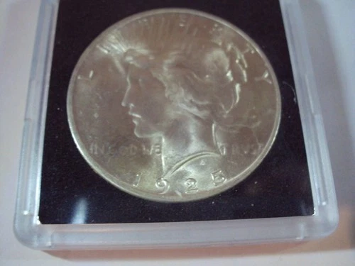 1925 uncirculated Peace silver dollar
