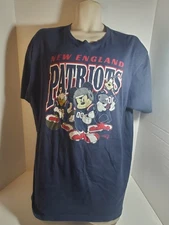 NFL Disney Mickey Mouse Junk Food T-shirt New England Patriots Sz XL Blue