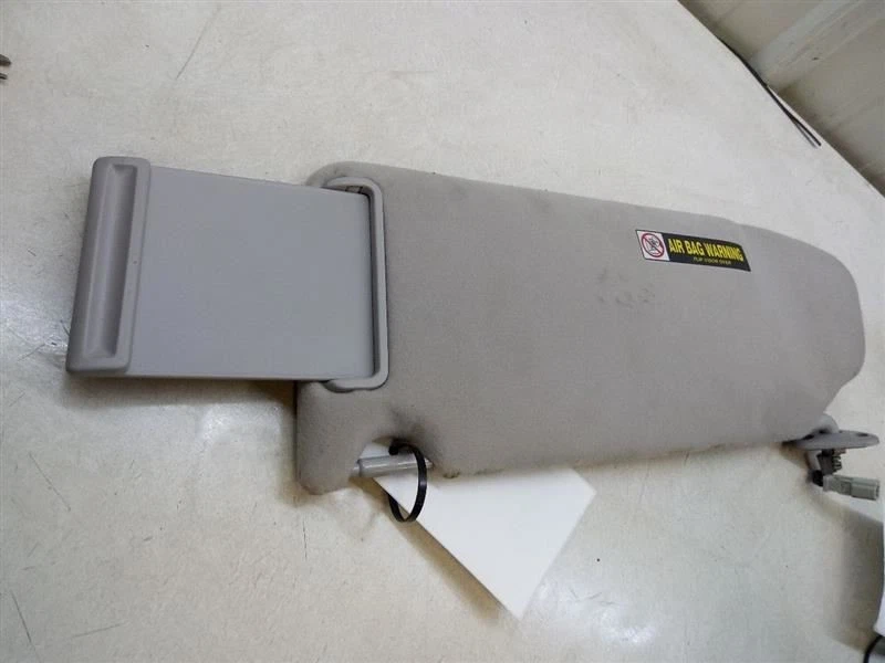 Parasol derecho pasajero Honda Odyssey 1999-2004 fabricante original usado probado  Foto 4 de 4