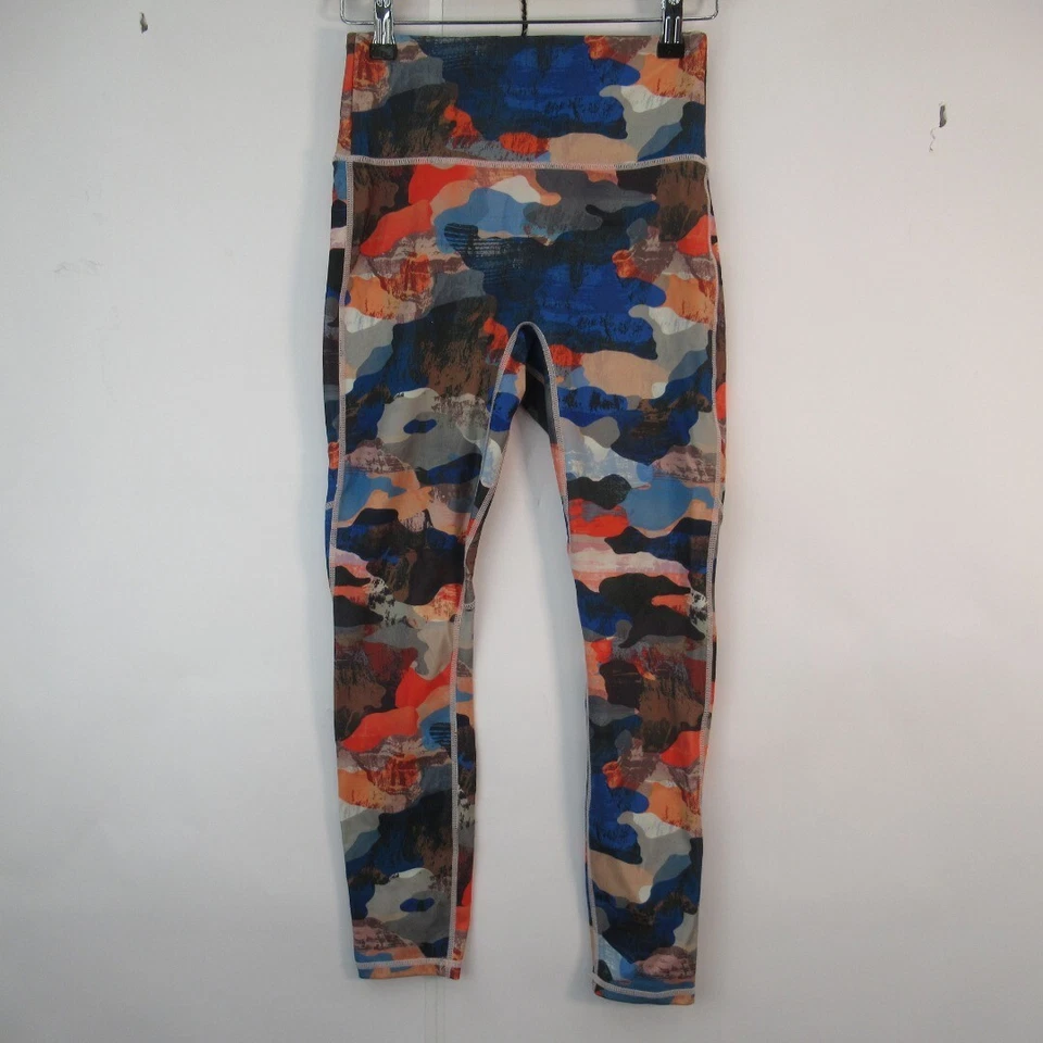 Fabletics Anywhere High-Waisted Leggings Small 7/8 w/ Tags Sports Yoga Workout - Image 2 of 4