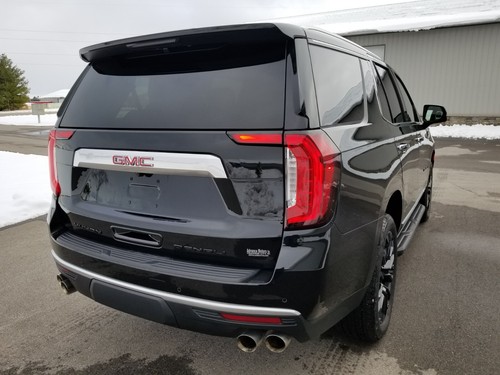 2024 GMC Yukon DENALI - Picture 3 of 24