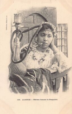 Algeria - Mériem smoking the Hookah - Ed. Ideal Collection P.S. 122