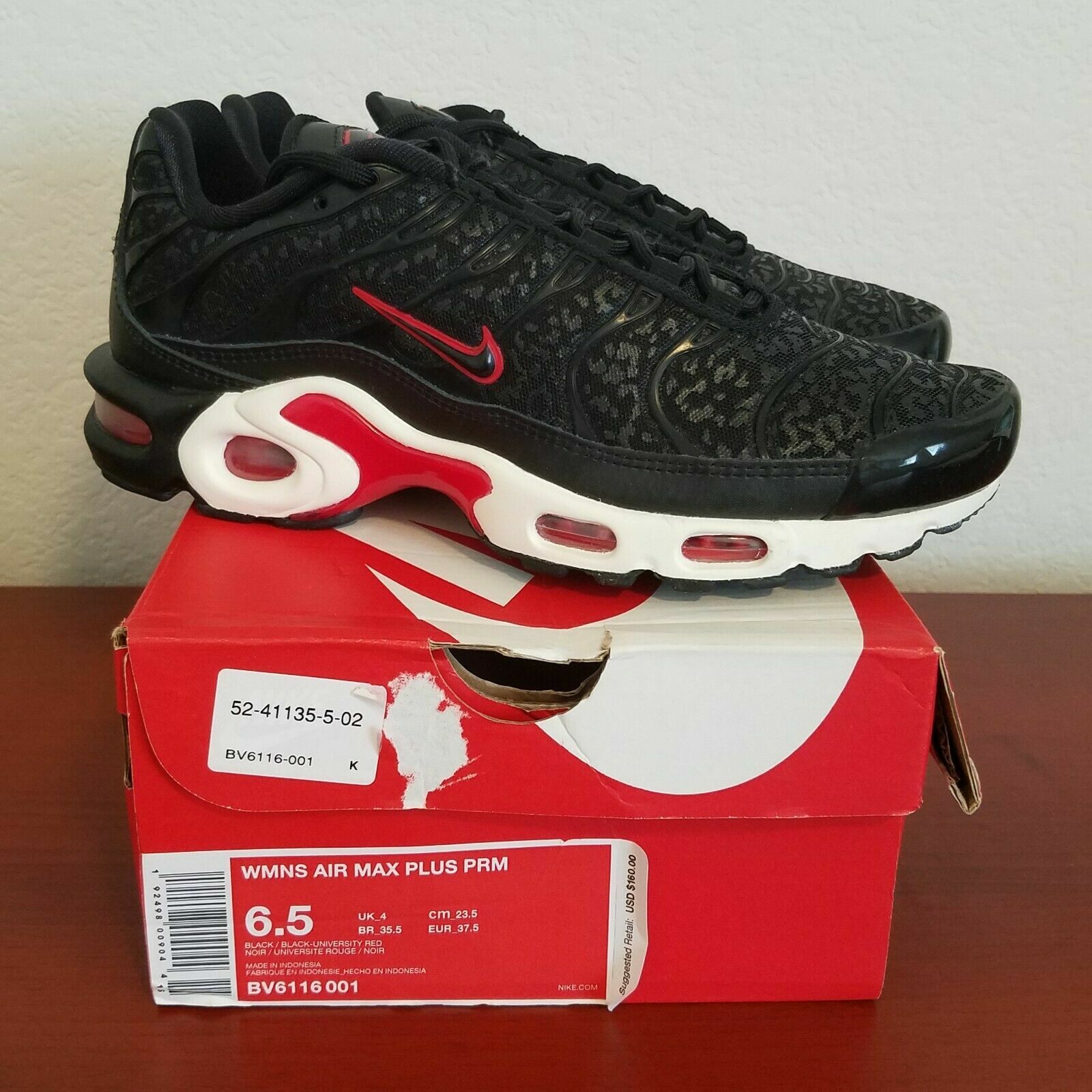 nike air max plus tn black red