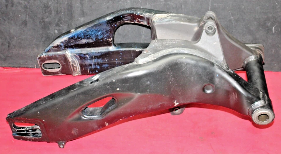 Brazo basculante Honda CBR1000RR 2008-2016 #5185 Foto 4 de 4