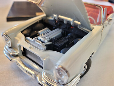 1966 Mercedes Benz 280SE 1:18 Scale Die Cast Maisto Special