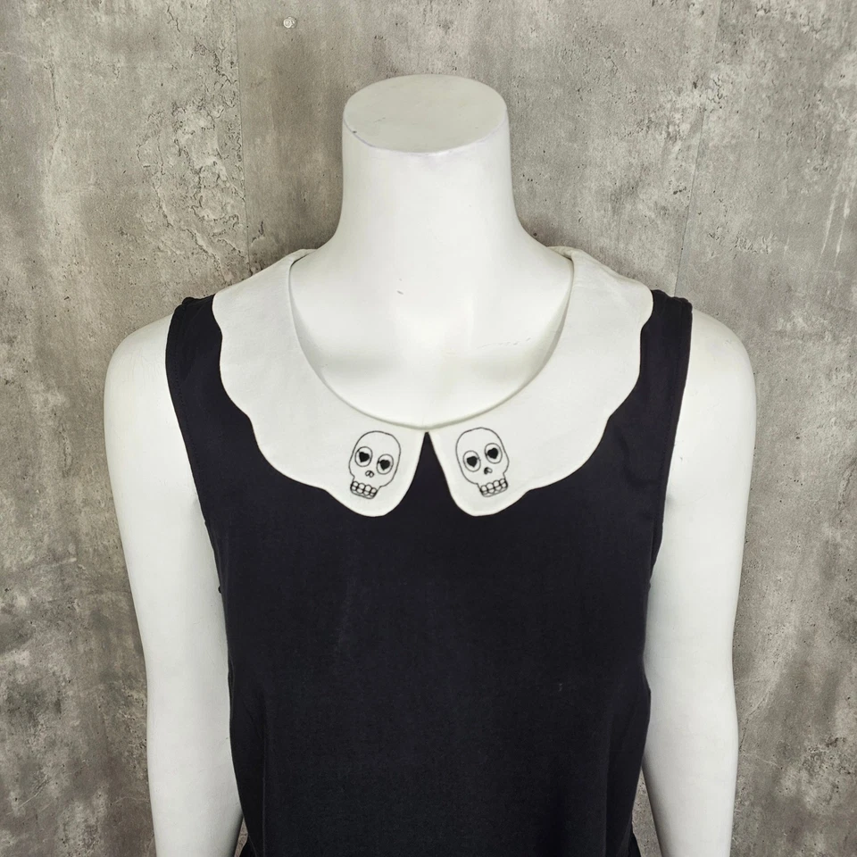 ModCloth Black Skull Collar Peplum Top M Gothic Peter Pan Blouse Dark Academia - Image 3 of 4