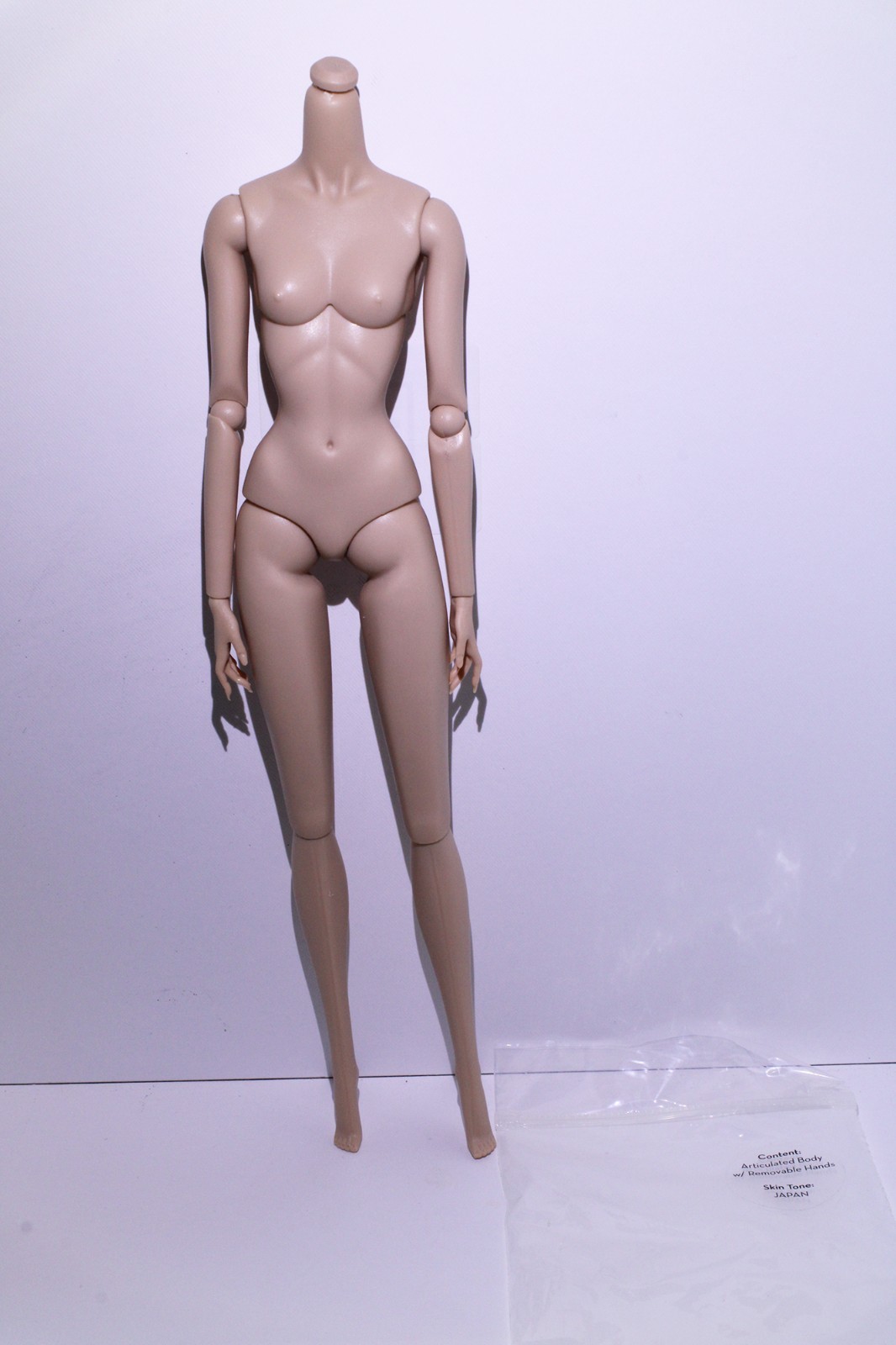 Integrity Toys Nuface NF 3.0 body skintone Japan perfect conditions