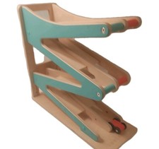 Lovevery Wooden Race and Chase Ramp With Only 1 Car, Months 16-17-18,Pioneer Kit