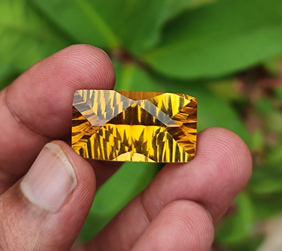 Corte cóncavo natural corte lazer oso cuarzo ojo limpio excelente calidad k27 Foto 2 de 3