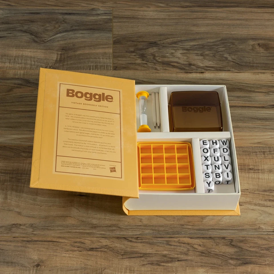 WS Game Company - Vintage Bookshelf Board Game - Boggle Collector's Edition - Image 2 of 4