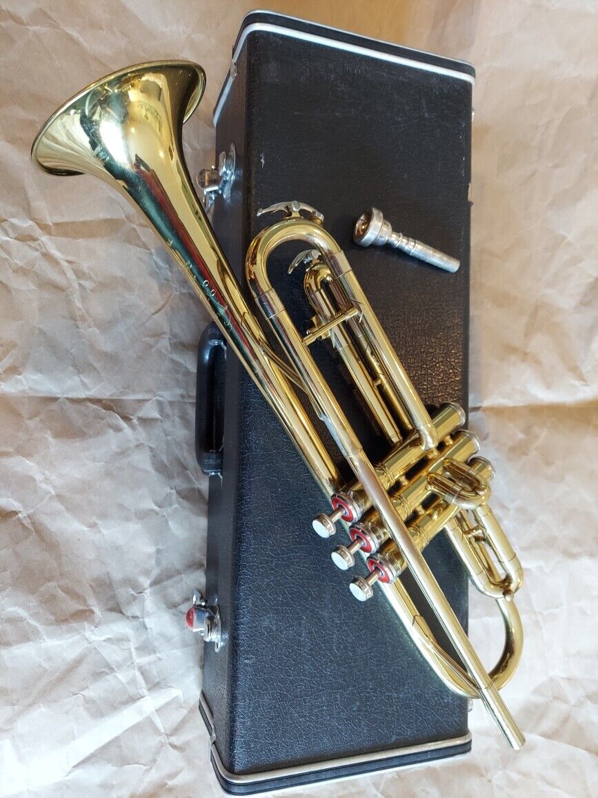 King Cleveland 600 Trumpet with case/MP, USA, Very Good King Cleveland 600 Trumpet with case/MP, USA, Very Good