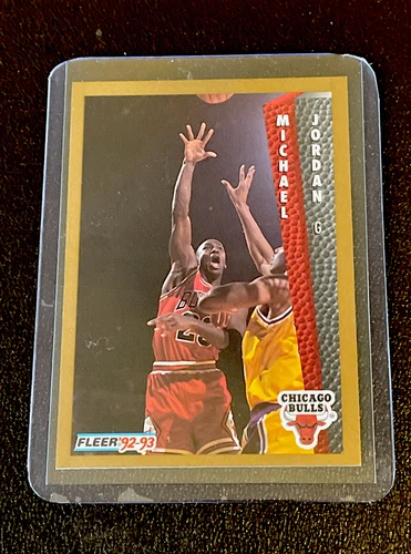 1992-93 Fleer Michael Jordan #32 Chicago Bulls HOF GOAT