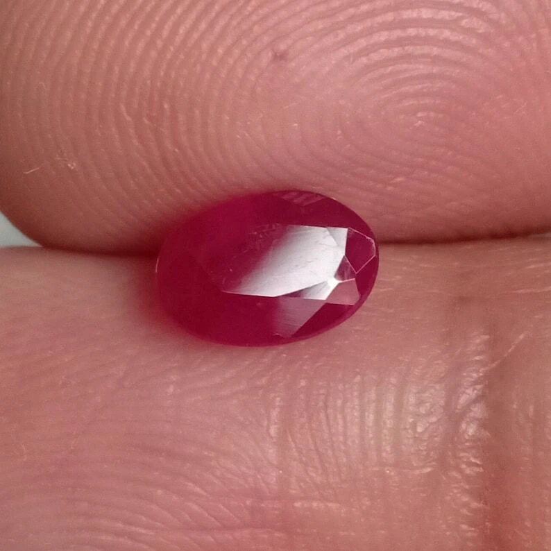 1.34 Carat Natural Red Ruby Oval Cut Loose Gemstone African Mines - Image 2 of 4
