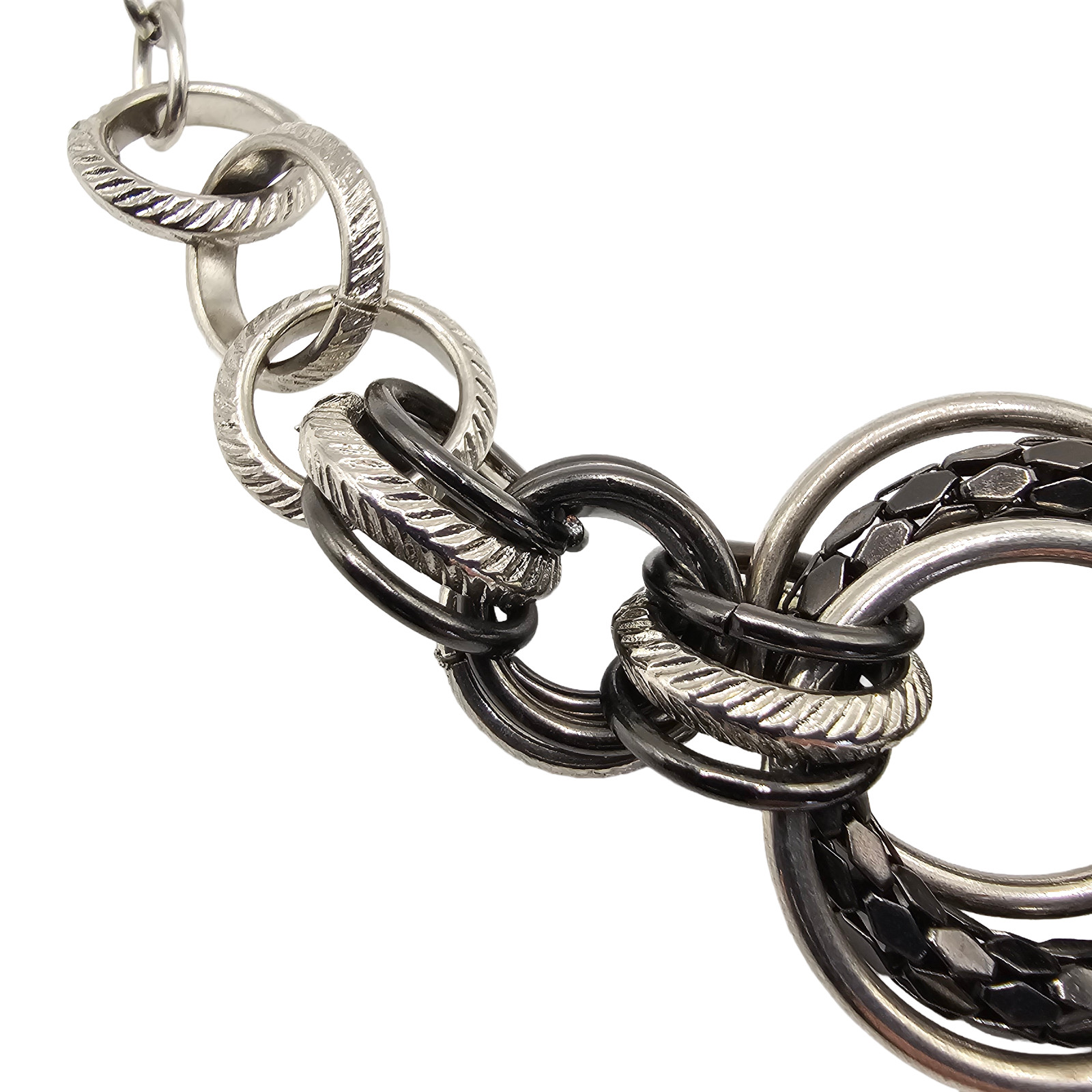 Chunky Silver & Black Interlocking Ring Statement… - image 4