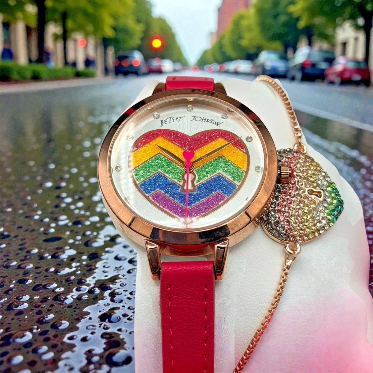 Betsey Johnson Gold Luxury Wristwatches for sale | eBay display picture 1