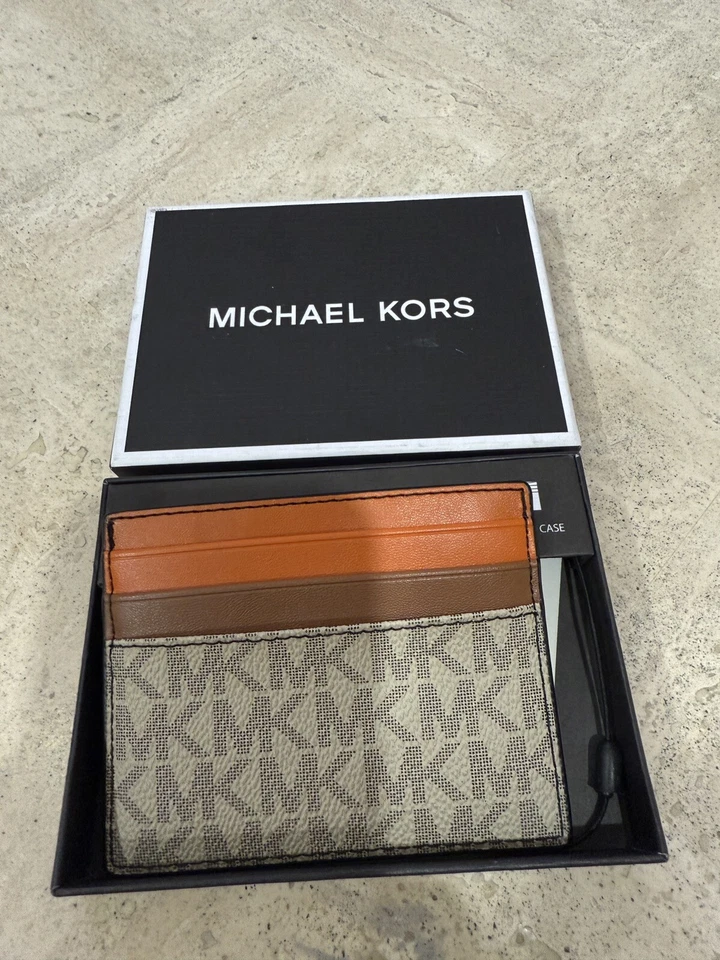 michael kors wallet - Image 2 of 4