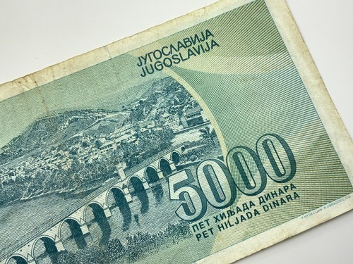 Banconota circolata 5000 dinara Jugoslavia 1992 CC300 - Foto 2 di 10
