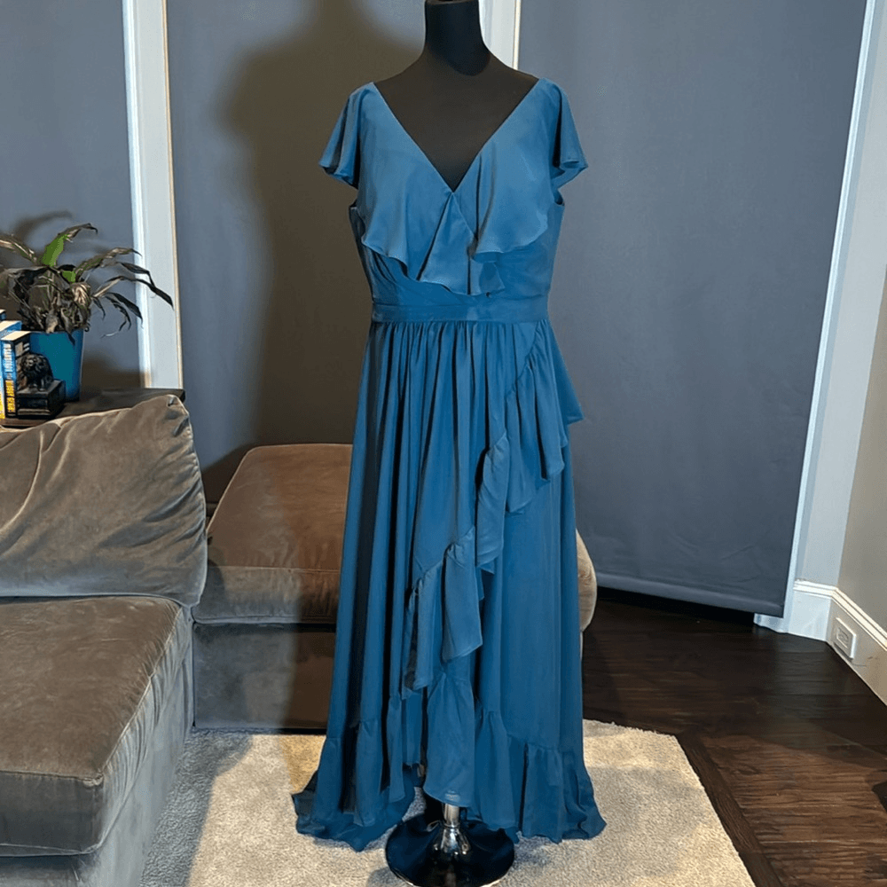 Women's Bohemian Chiffon Ruffle Formal Party Dress Corset Back Size 18 NWOT 