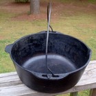 Vintage Large Lodge Cast Iron #10 Wire Bail Handle Dutch Oven/Stock Pot Bottom