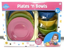 Toysmith Plates And Bowls 8 Piece Set. Real Melamine Dishes!  Ages 5+