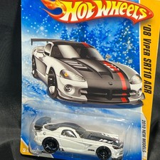 Hot Wheels 2010 New Models '08 Viper SRT10 ACR White Diecast Car Snowflake card