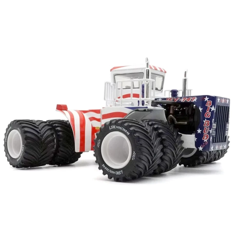 First Gear 1/32 Patriotic Big Bud 16V-747 Titan LSW 4WD Tractor 10-4394 - Image 2 of 4